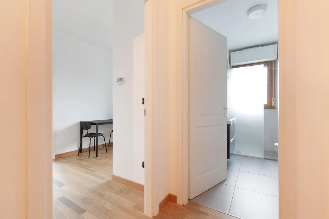 Milan Comfy Apartment X3 - With Balcony